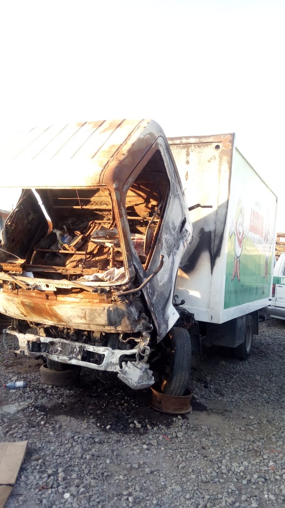 Compresor aire acondicionado Mitsubishi CANTER  USADO
